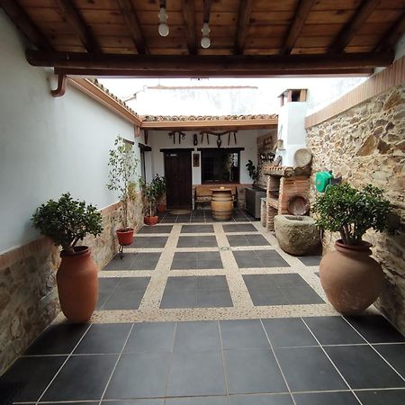 Casa Rural La Carriona Segura de León Eksteriør bilde
