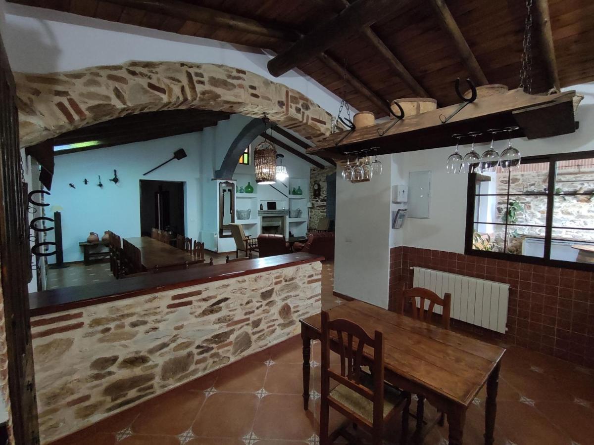 Casa Rural La Carriona Segura de León Eksteriør bilde