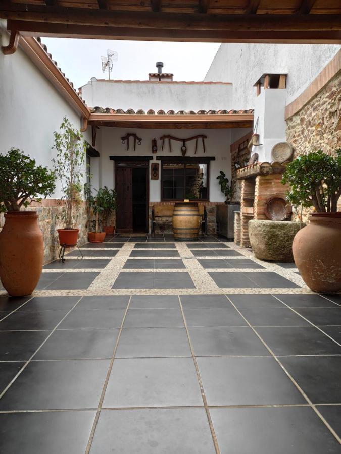 Casa Rural La Carriona Segura de León Eksteriør bilde